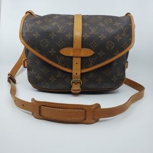 Louis Vuitton Saumur 30 Monogram Canvas Handbag/Messenger/Crossbody